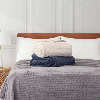 Berkshire Collection - Faux Fur Blanket